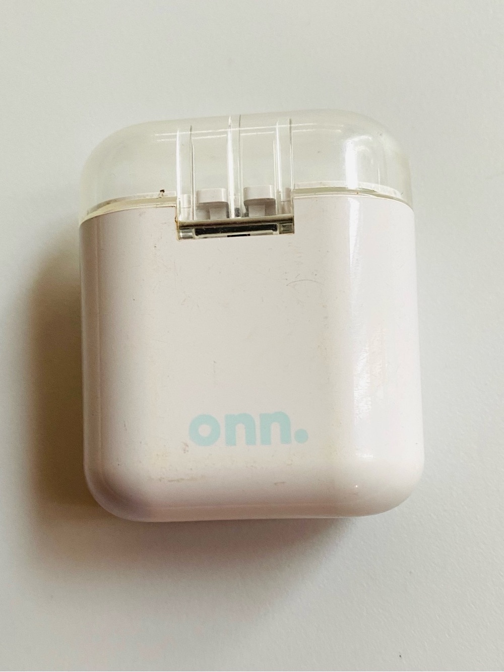 Onn Wireless Earbud Charging Case in Working Conditions